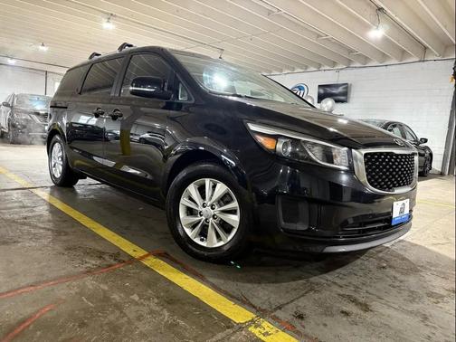 2016 Kia Sedona LX