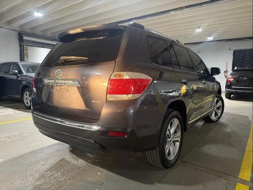 2011 Toyota Highlander Limited