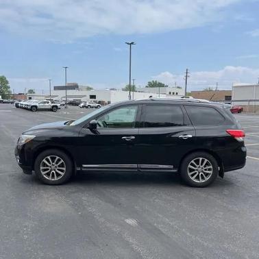 2016 Nissan Pathfinder SL