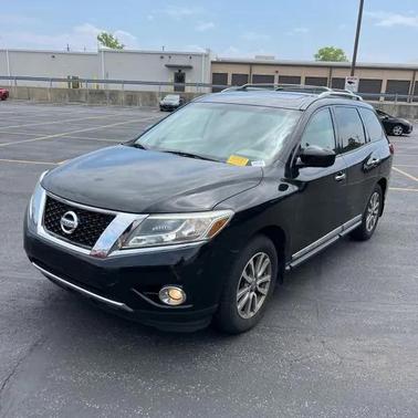 2016 Nissan Pathfinder SL