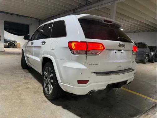 2018 Jeep Grand Cherokee Overland