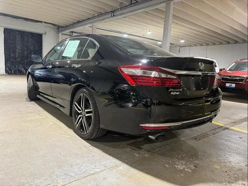 2017 Honda Accord Sport