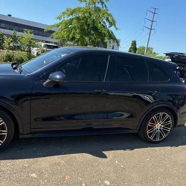 Blue 2016 Porsche Cayenne GTS