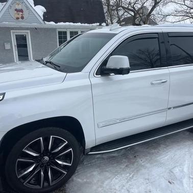 2016 Cadillac Escalade ESV Luxury