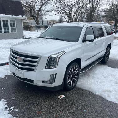 2016 Cadillac Escalade ESV Luxury