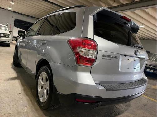 Silver 2015 Subaru Forester 2.5i Limited