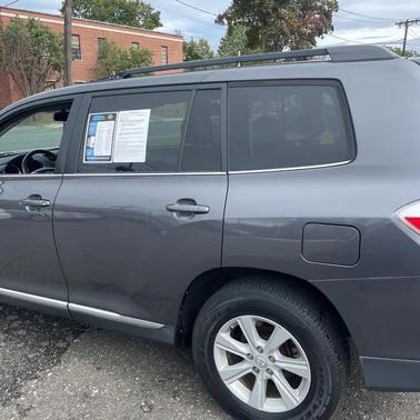 2013 Toyota Highlander SE