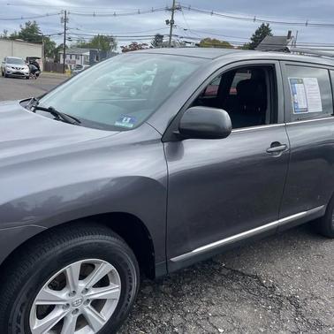 2013 Toyota Highlander SE