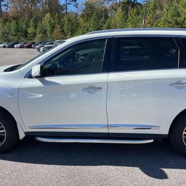 2017 INFINITI QX60 Base