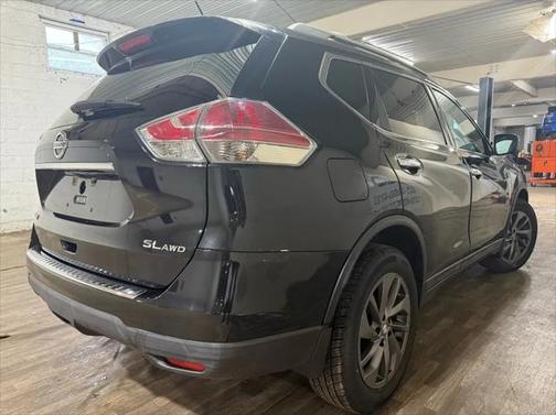 2016 Nissan Rogue SL