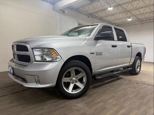 2016 RAM 1500 Tradesman/Express