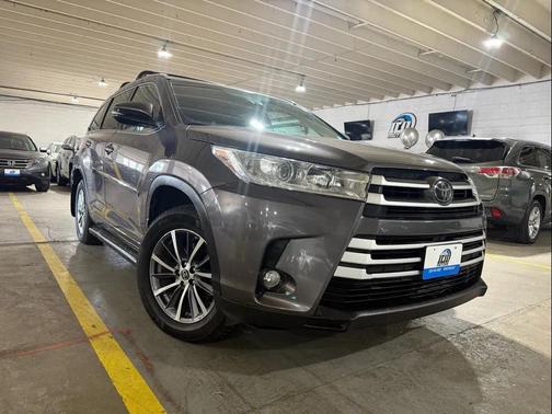2017 Toyota Highlander XLE