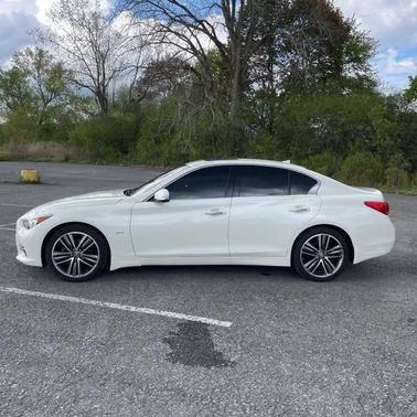 2017 INFINITI Q50 3.0T Premium