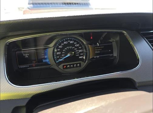 Tuxedo Black Metallic 2015 Ford Taurus SHO