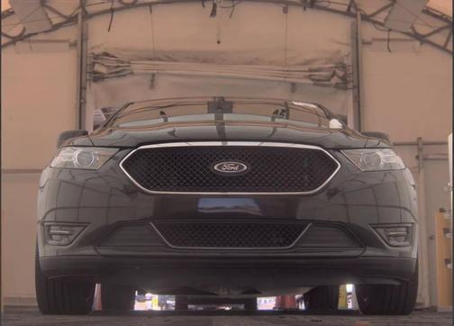 Tuxedo Black Metallic 2015 Ford Taurus SHO