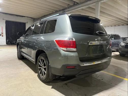 2012 Toyota Highlander Limited