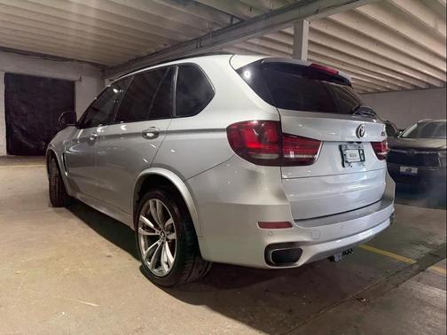 2017 BMW X5 xDrive50i