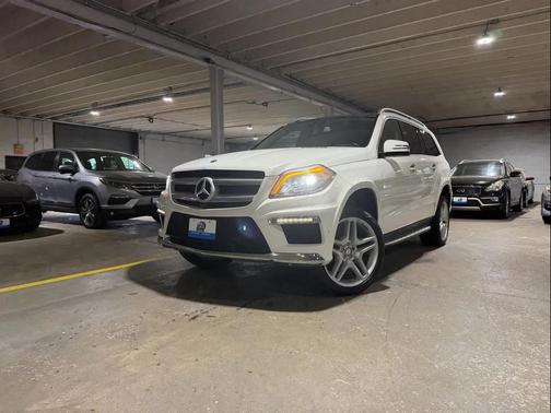 White 2015 Mercedes-Benz GL-Class 4MATIC