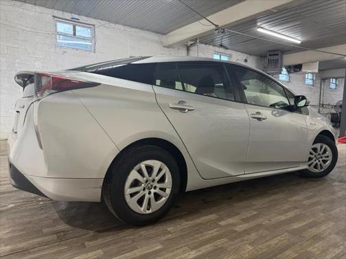 2017 Toyota Prius Two