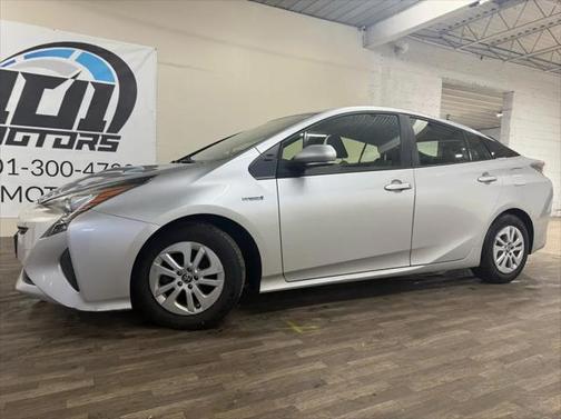 2017 Toyota Prius Two