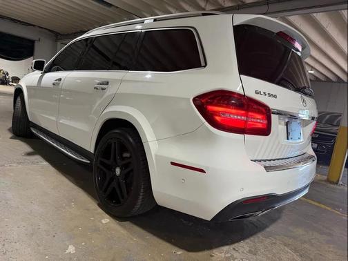 White 2017 Mercedes-Benz GLS 550 Base 4MATIC