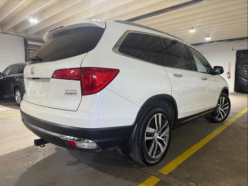 2018 Honda Pilot Elite