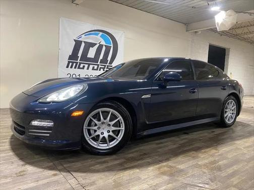 2011 Porsche Panamera 4