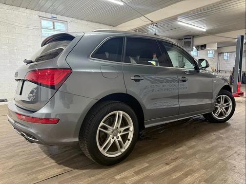 Gray 2014 Audi Q5 3.0T Premium Plus