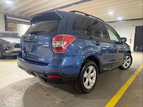2014 Subaru Forester 2.5i Touring