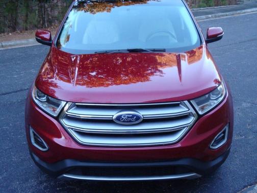 2017 Ford Edge Titanium