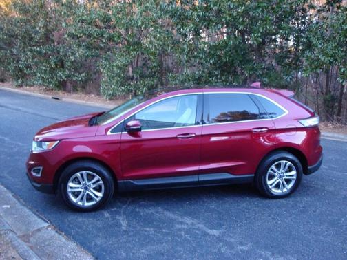 2017 Ford Edge Titanium