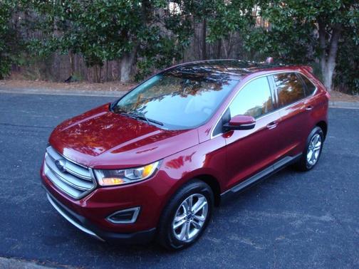 2017 Ford Edge Titanium