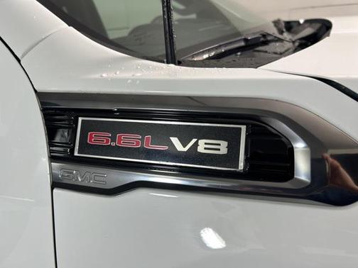 2022 GMC Sierra 2500 AT4