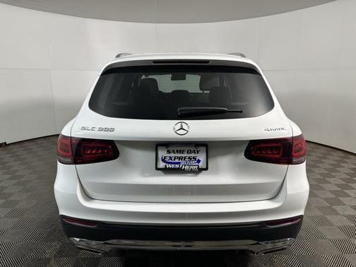 2022 Mercedes-Benz GLC 300 4MATIC
