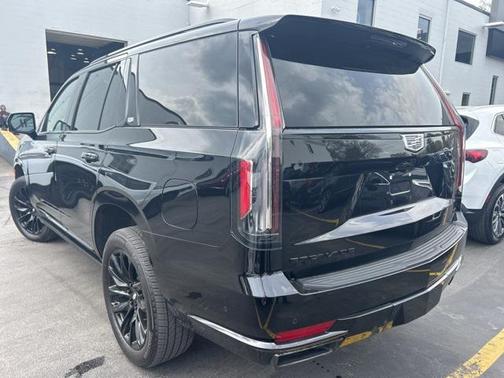 2024 Cadillac Escalade Sport