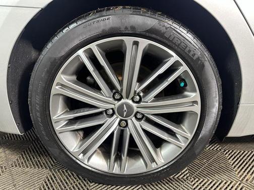 2018 Genesis G80 3.8