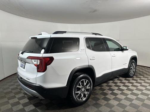 2022 GMC Acadia AWD SLE