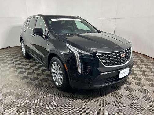 2022 Cadillac XT4 Luxury