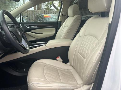 2022 Buick Enclave AWD Avenir