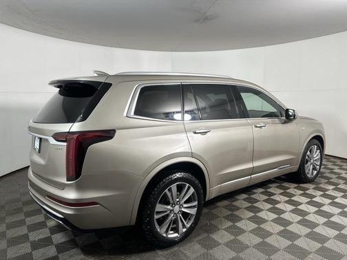 2023 Cadillac XT6 Premium Luxury AWD