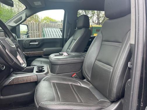 2022 GMC Sierra 2500 Denali