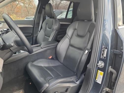 2023 Volvo XC90 Recharge Plug-In Hybrid T8 Ultimate Bright Theme 7-Seater