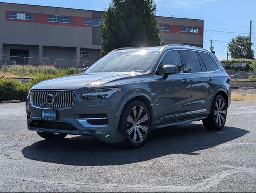2022 Volvo XC90 T6 Inscription