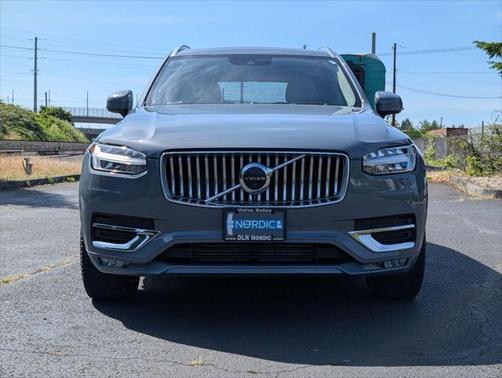 2022 Volvo XC90 T6 Inscription