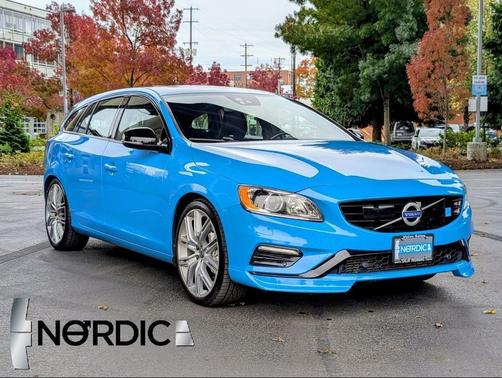 2017 Volvo V60 Polestar