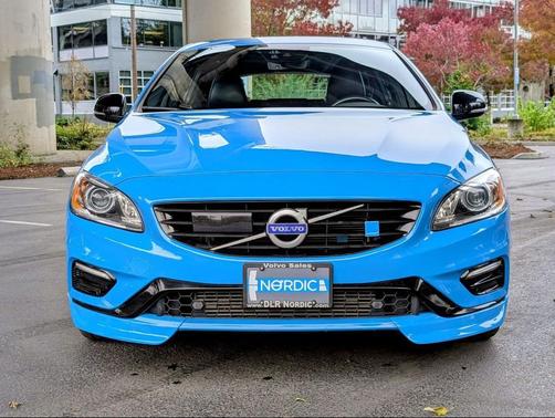 2017 Volvo V60 Polestar