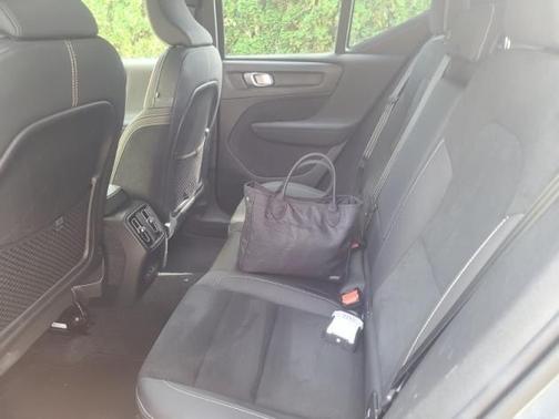 2023 Volvo XC40 Recharge Pure Electric Twin Plus