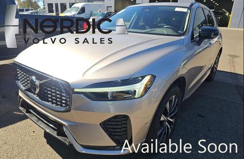 2025 Volvo XC60 B5 Plus