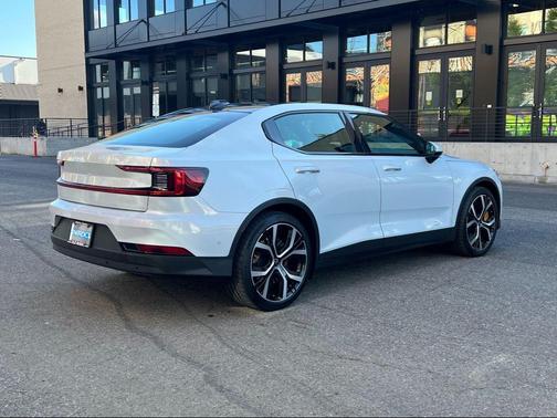 2021 Polestar 2 Launch Edition