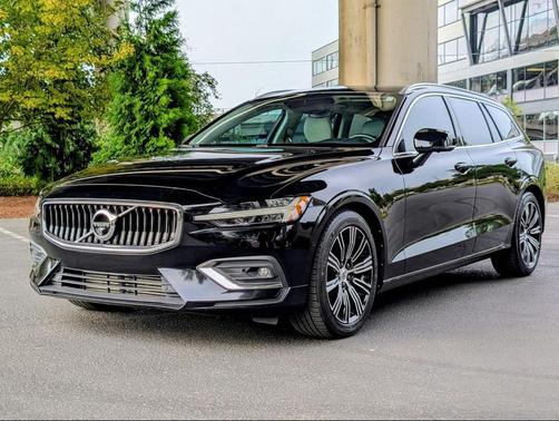 2019 Volvo V60 T6 Inscription